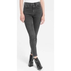 EUC Authentic Stretch High-Rise Cigarette Jean 25 Ankle